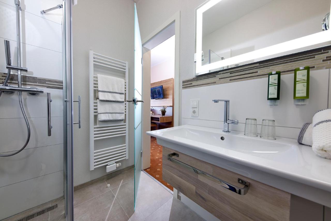 Struck Landhotel & Spa Аттендорн Екстер'єр фото
